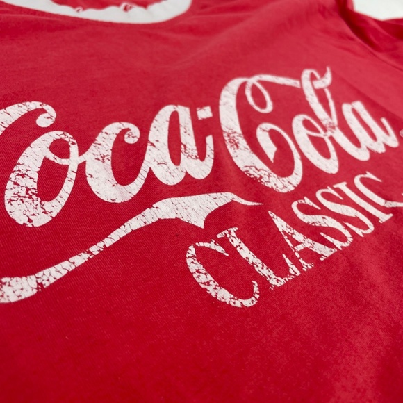 Coca Cola Classic T-Shirt Red and White Unisex Size Medium - Picture 12 of 15
